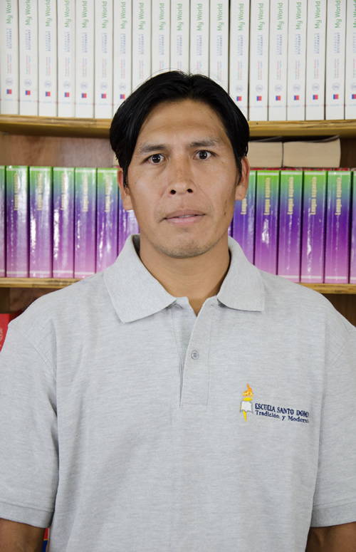 Gerardo Macoño Flores