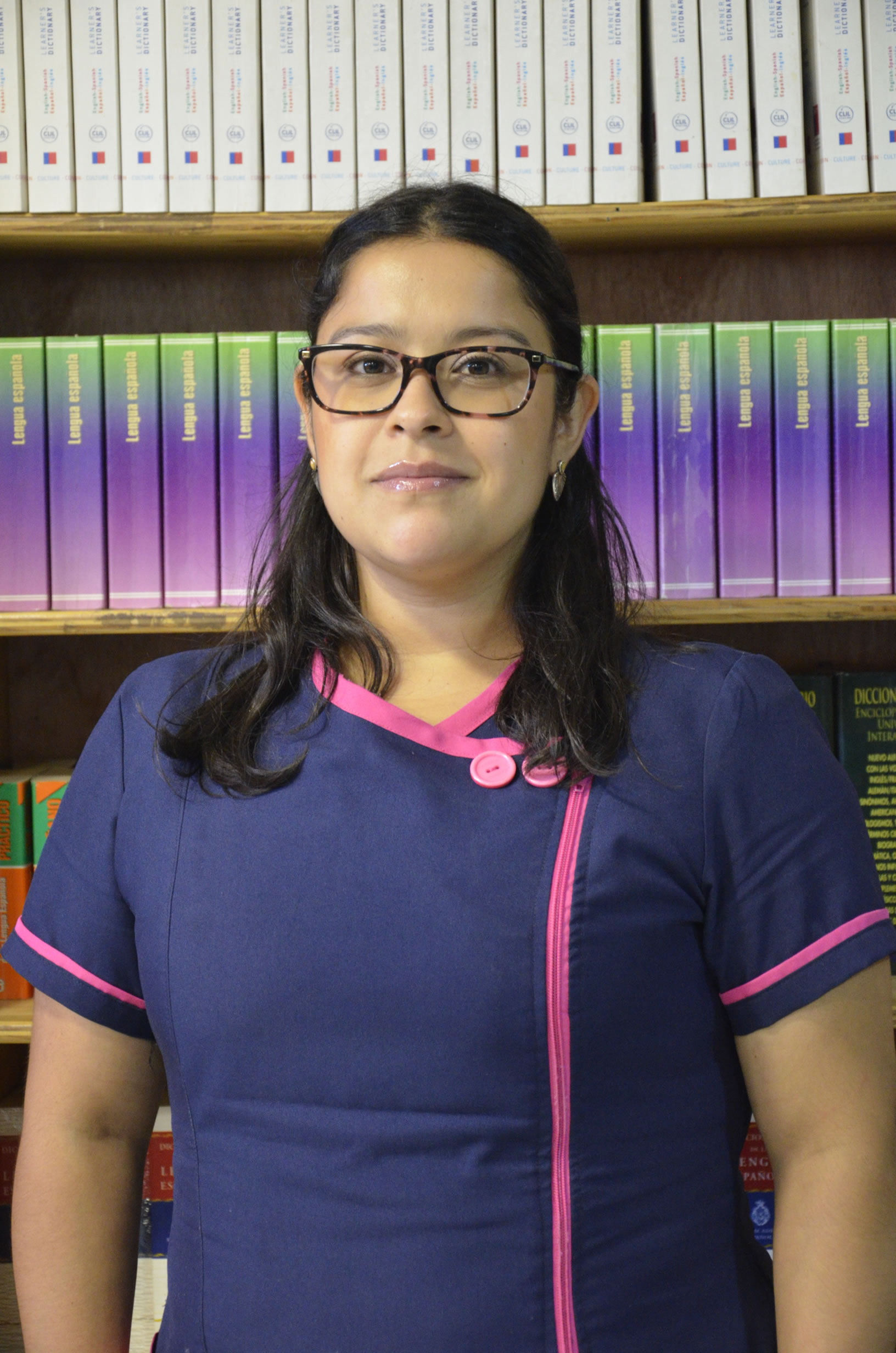 Margot Flores Neira
